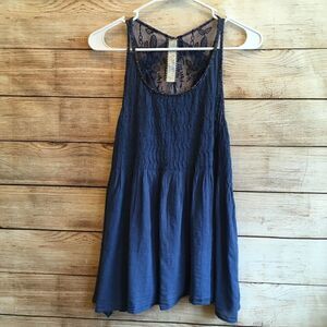 ANTHROPOLOGIE NEW ROMANTICS EMBROIDERED TOP‎